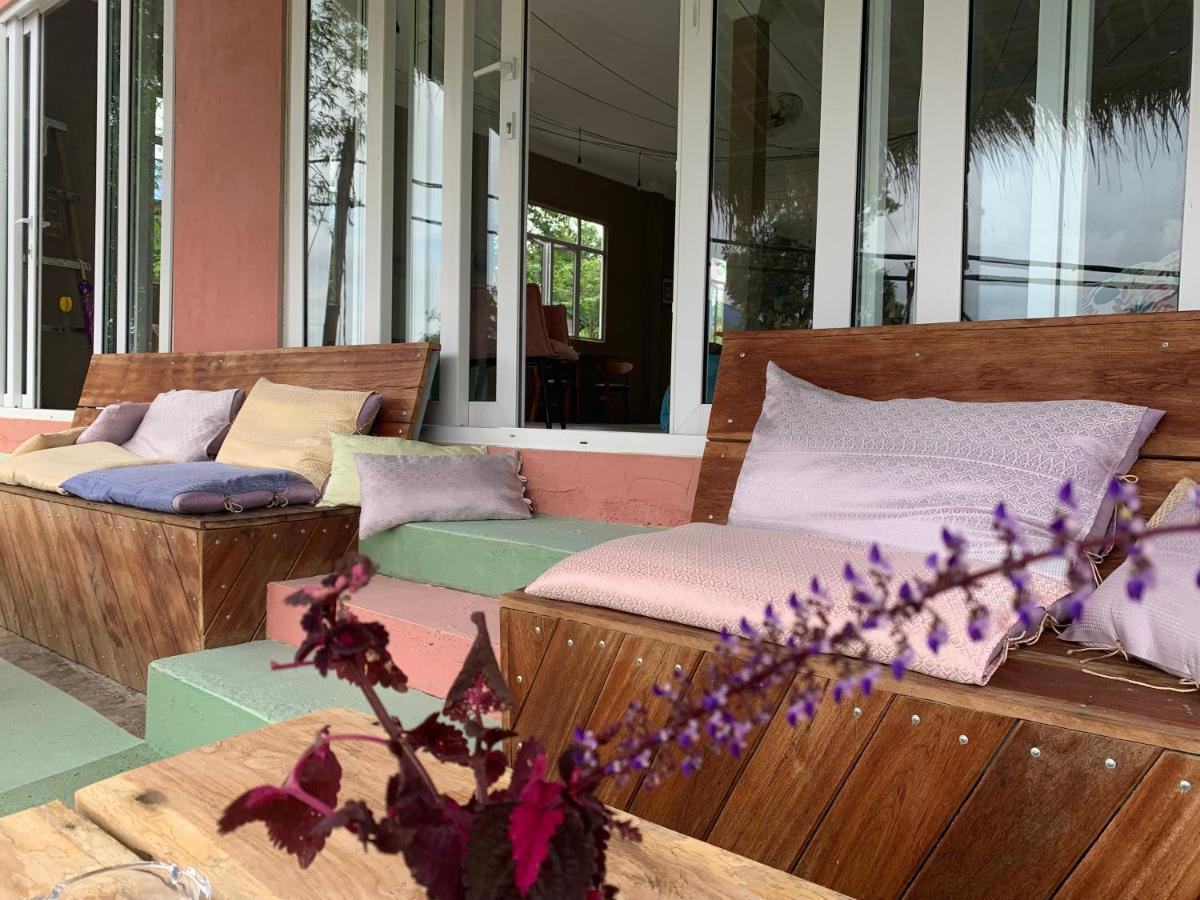 Dahlia Guesthouse Ронгсанлем Экстерьер фото